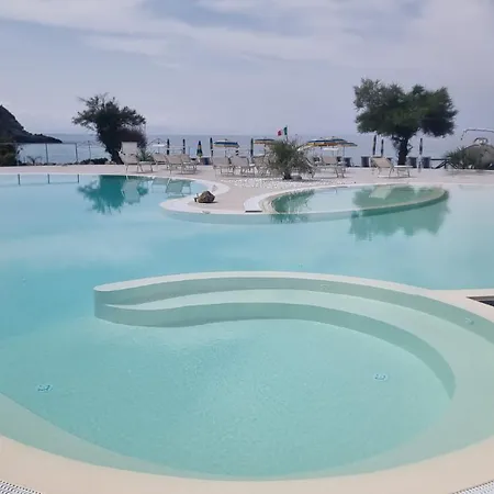 Quattro Scogli Villaggio 3* Capo Vaticano