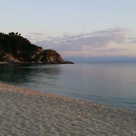Quattro Scogli Villaggio Capo Vaticano