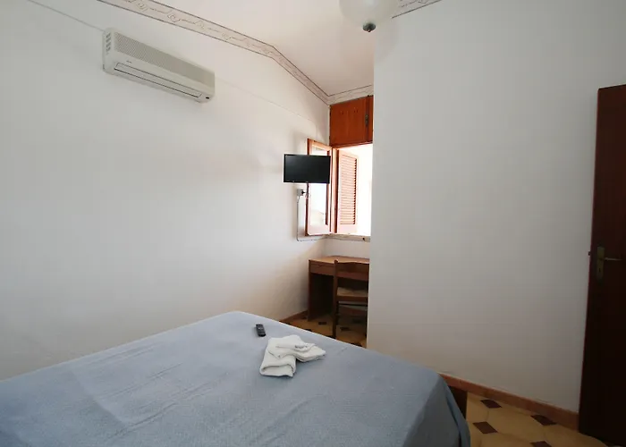 فندق Villaggio Quattro Scogli 3*