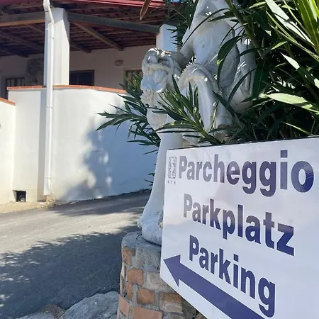 Ξενοδοχείο Villaggio Quattro Scogli 3*