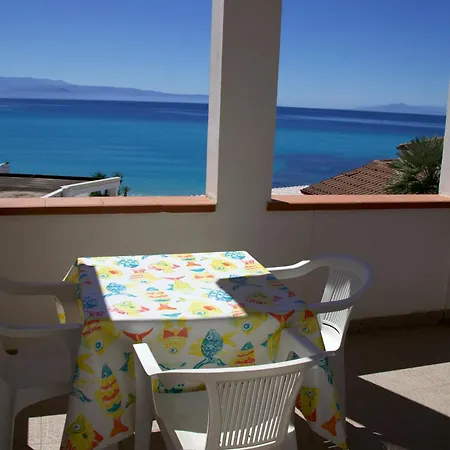 Hotel Villaggio Quattro Scogli 3*