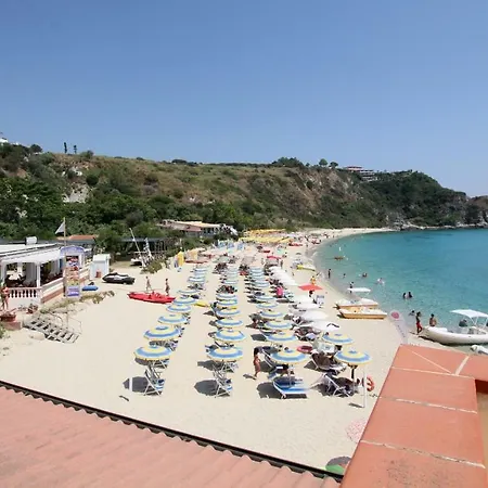 Villaggio Quattro Scogli 3*