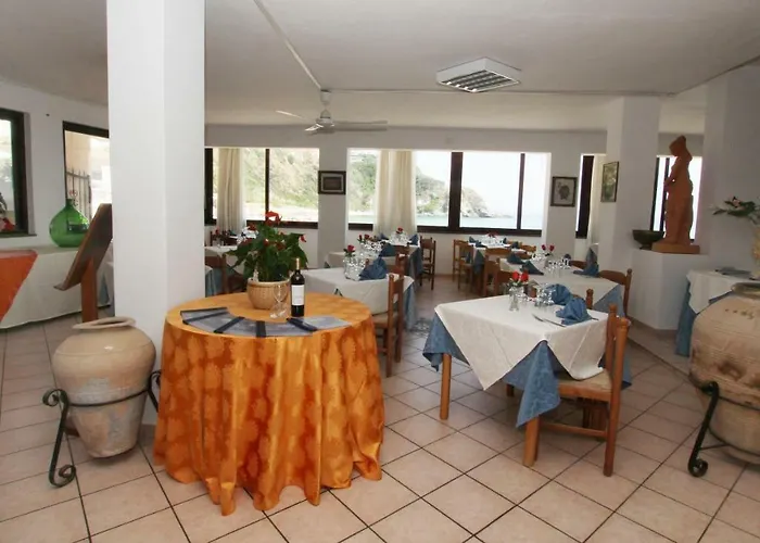 Villaggio Quattro Scogli 3*